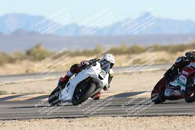 media/Dec-06-2025-CVMA (Sat) [[4a896cc04c]]/Race 8- Formula 40 MW and LW/